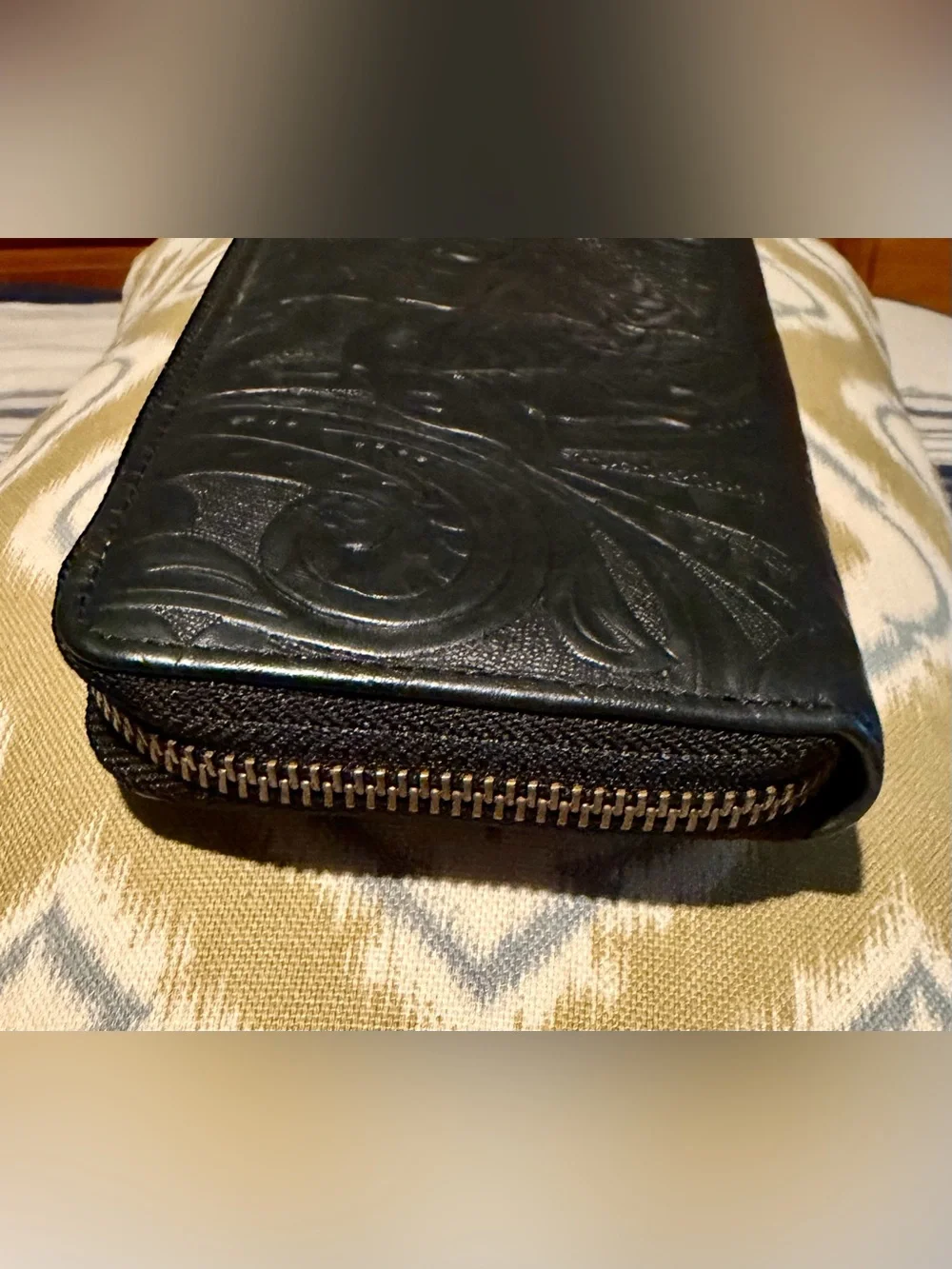 NWOT Beautiful Black Tooled Floral-Embossed Leather Zip-Around Wallet